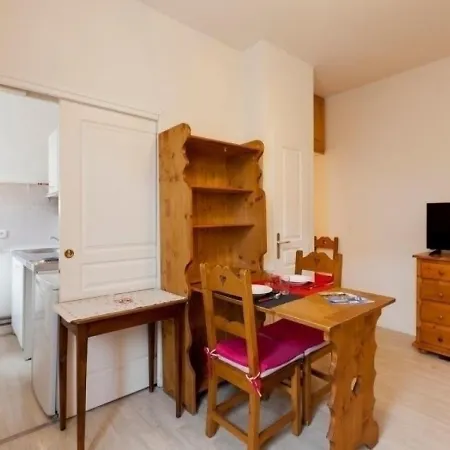 Studio Vue Parc Et Riviere * Brides-les-Bains